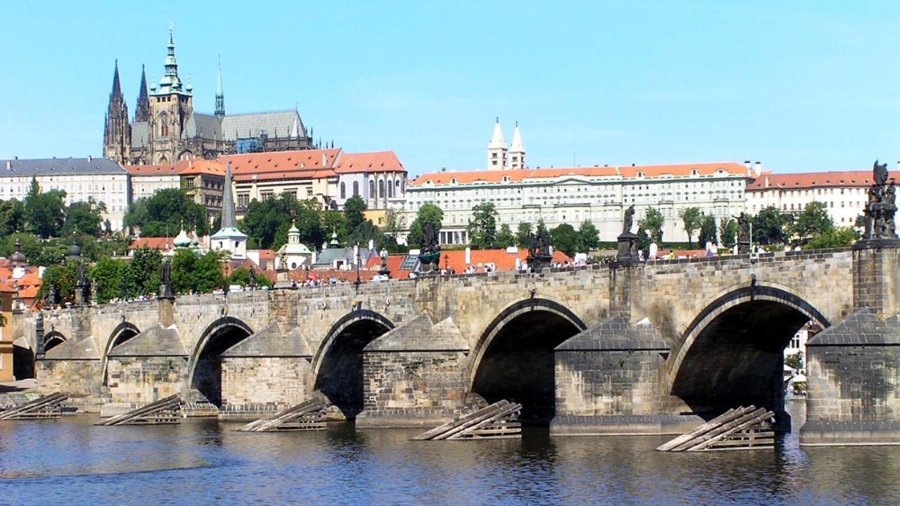 Apartment Vltava Praha Eksteriør bilde